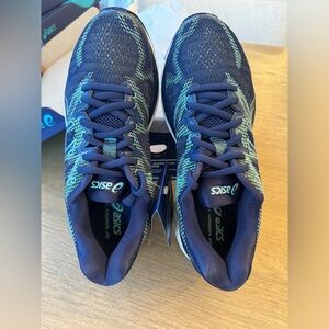 **BRAND NEW** ASICS GEL NIMBUS 20 RUNNING SHOE